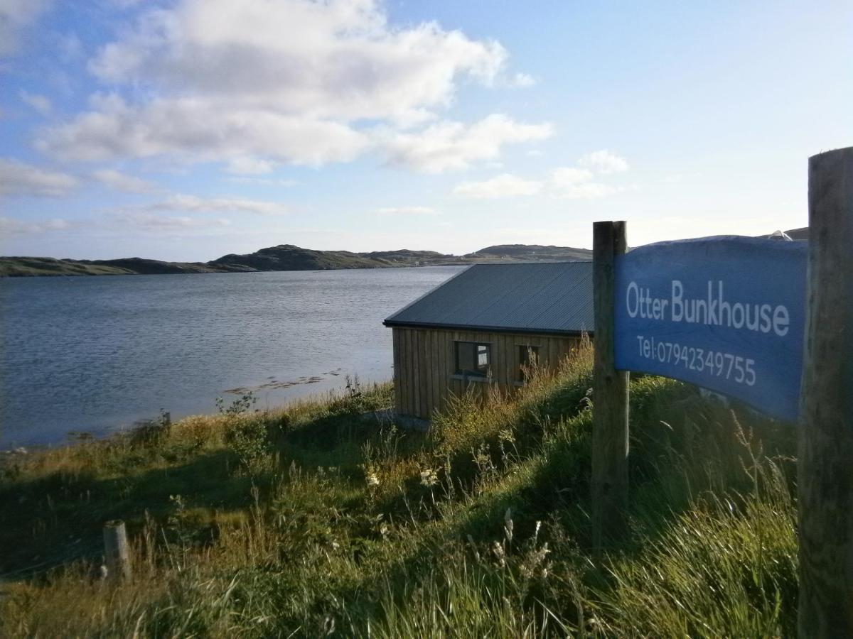 Otter Bunkhouse Pansiyon Cairisiadar Dış mekan fotoğraf